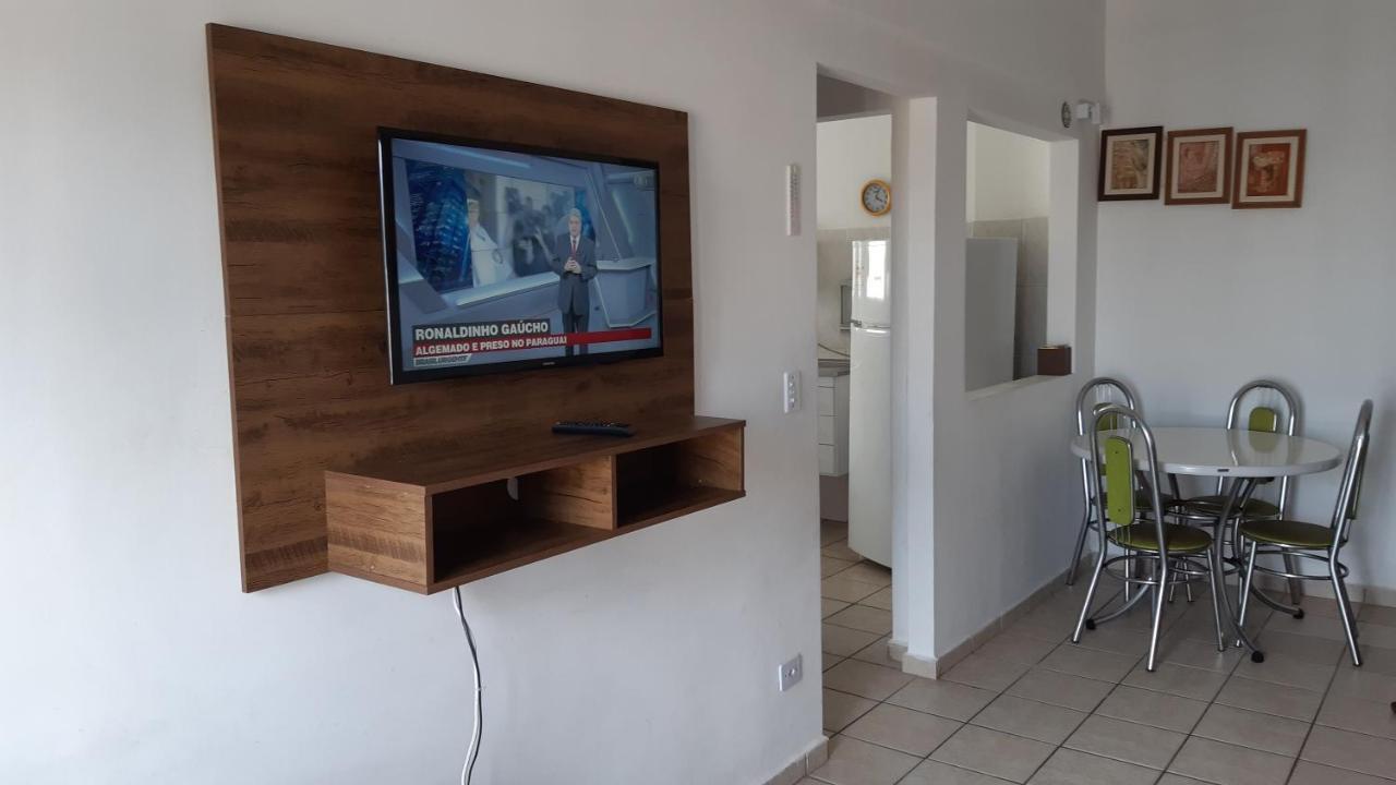 Apartament 500M Da Praia, Predio Cm Piscina, 1Garagem, Wi-Fi 300 Mbps, Centro De Guaruja, Proximo A Praia E Comercio, Horarios Check-In E Check-Out Flexiveis, Churrasqueira, Zewnętrze zdjęcie